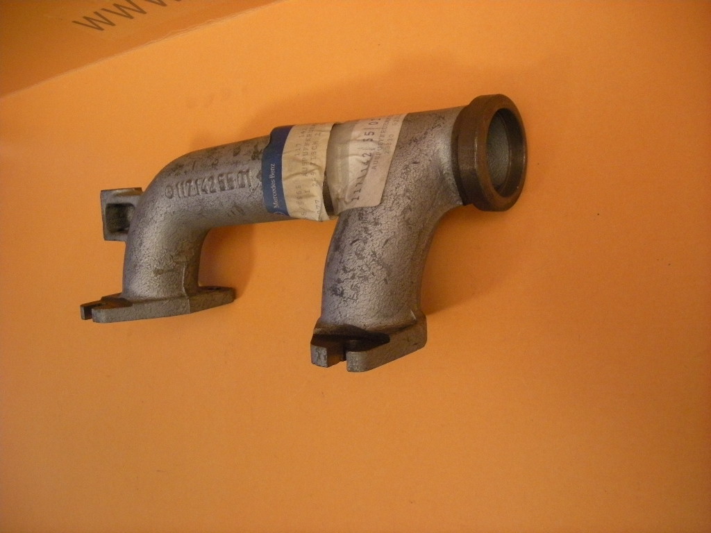 Auspuffkrümmer für Mercedes R/C107 M117 – Bild 2