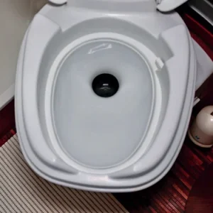 Twusch 3.0 – Porzellaneinsatz für Thetford Toilette C260