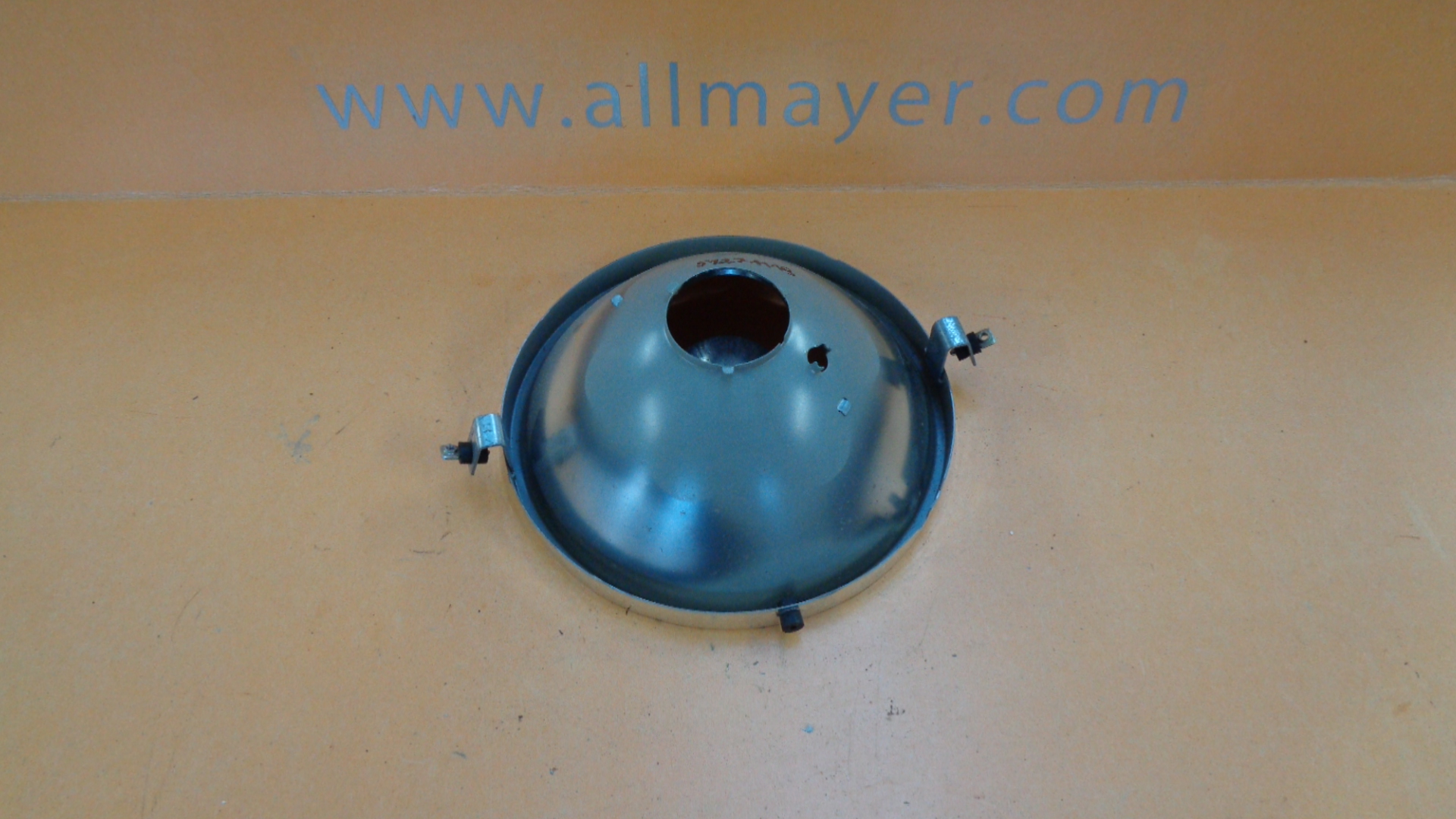 Scheinwerfer-Reflektor für Mercedes/8, W114, W115 – Bild 2