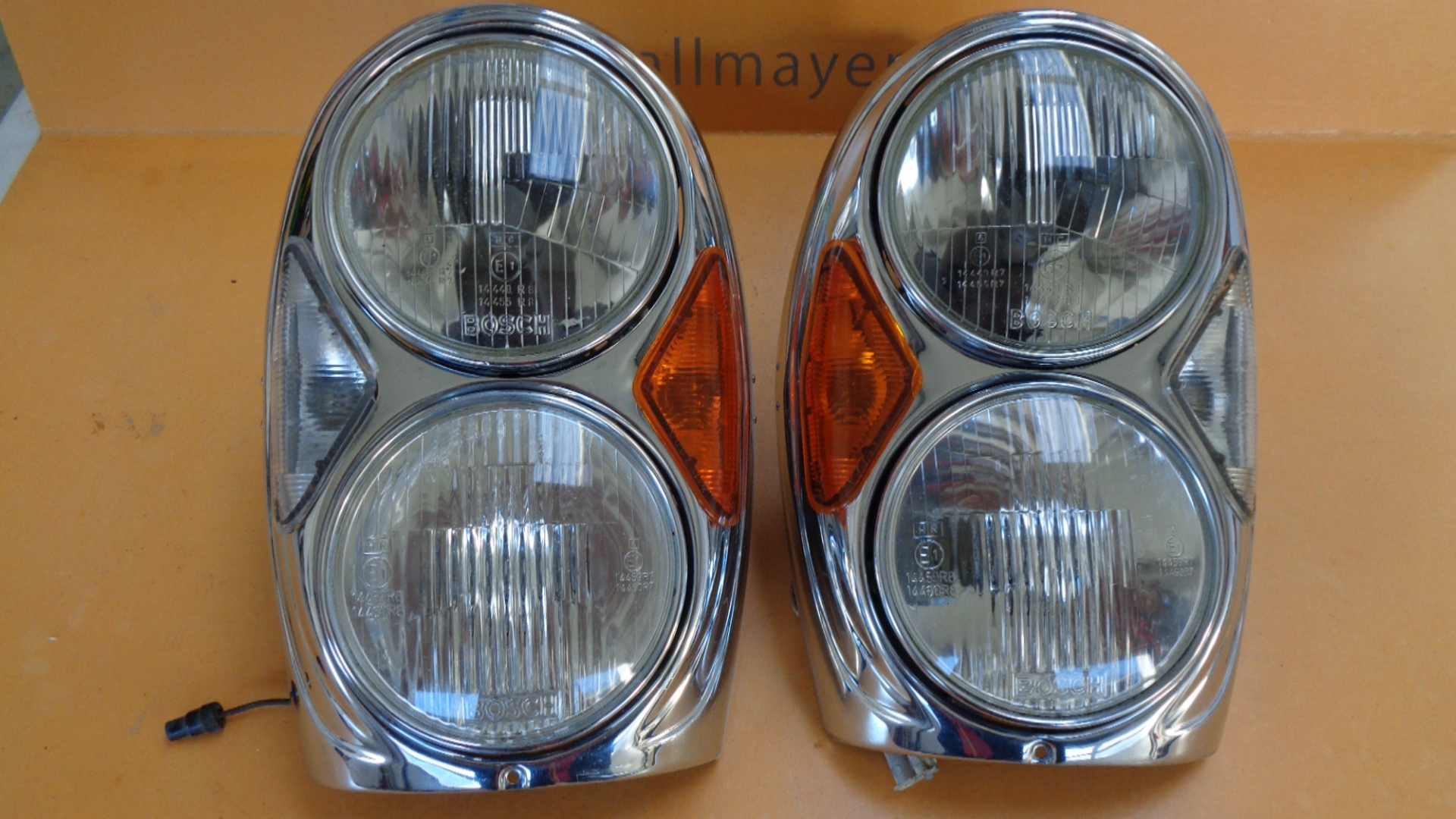 Doppelscheinwerfer von Bosch für Mercedes W108, W109, W111, W112