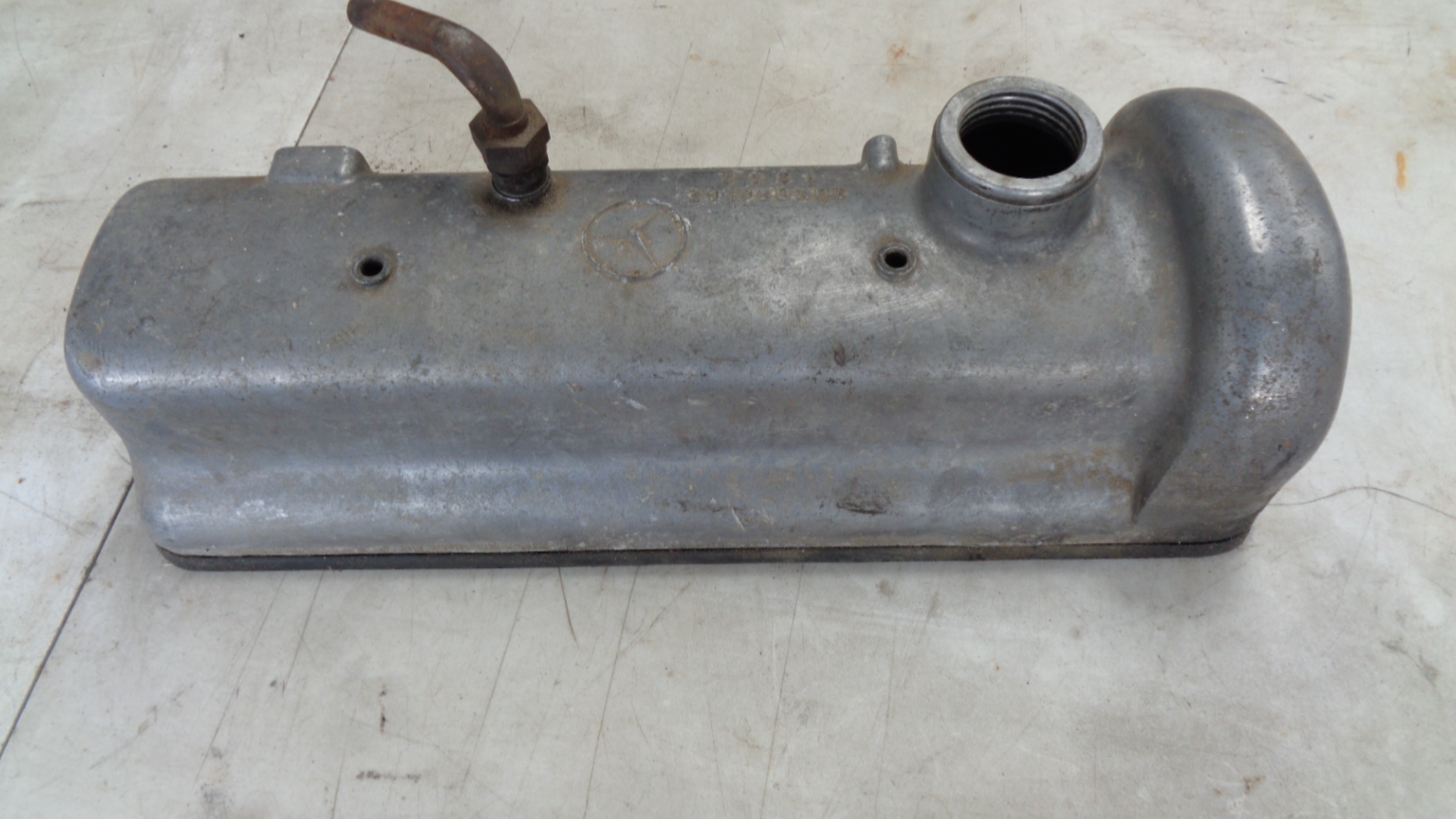 Ventildeckel, Zylinderkopfhaube für Mercedes Ponton W121, 190SL – Bild 7