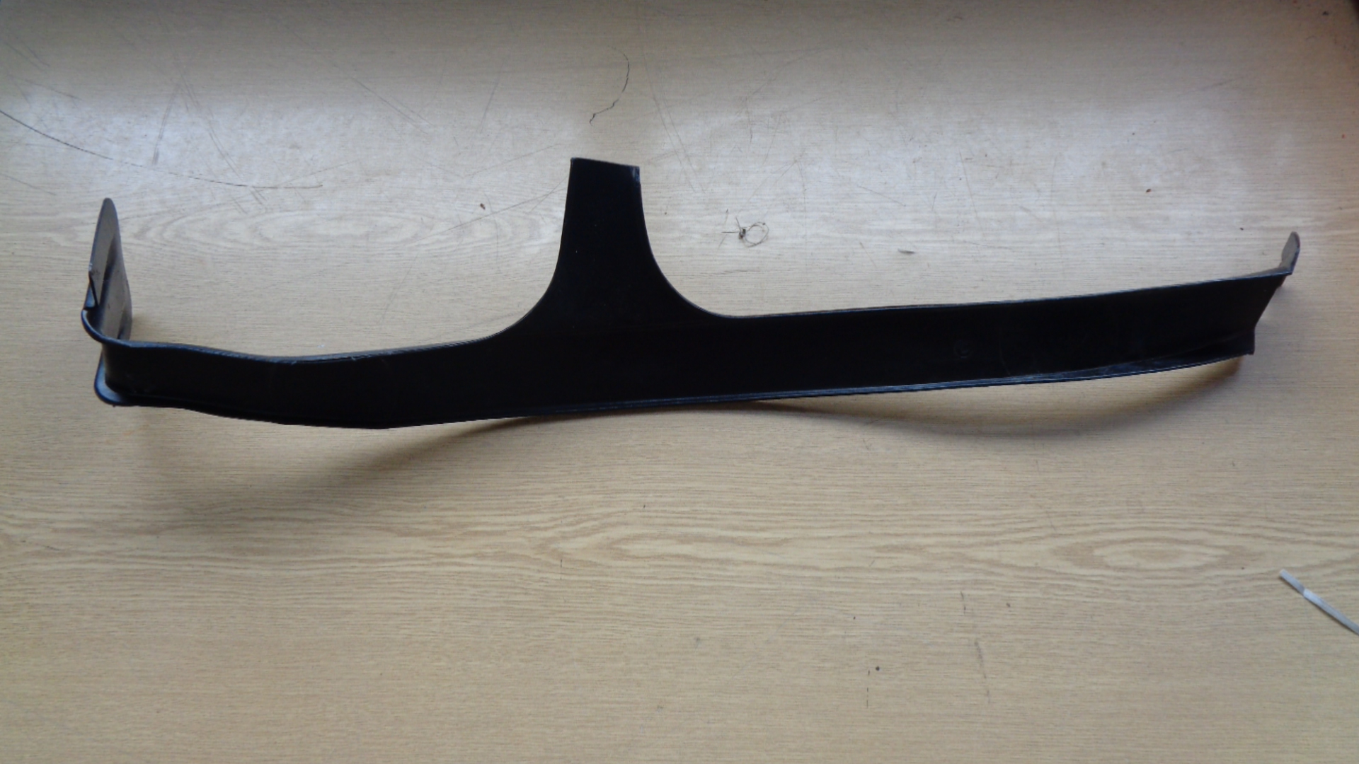 Abdeckung , Kabelkanal rechts für Mercedes W123 – Bild 3