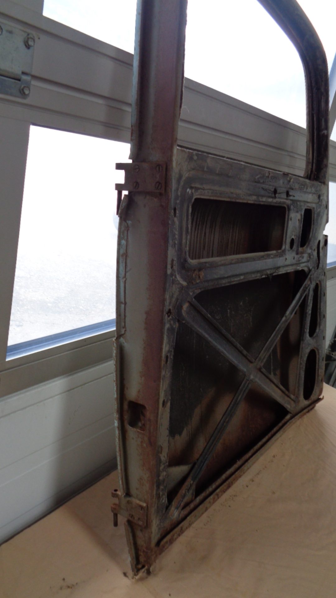 Türe vorne links für alle Mercedes 170 S Modelle, W136 und 220 W187 – Bild 5