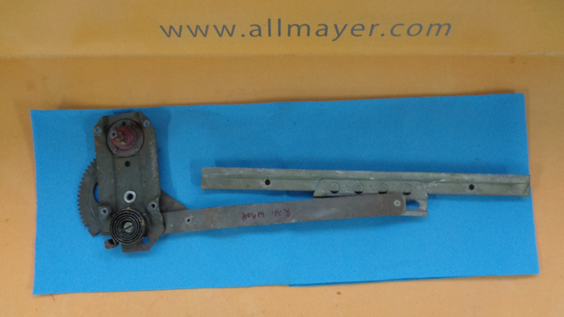 Fensterheber rechts vorne, für Mercedes W108, W109 – Bild 2