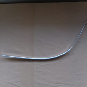 Befestigungsschiene links im Fußraum für Seitenverkleidung Mercedes W111 Coupe/Cabrio