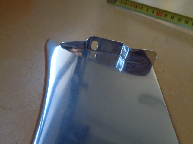 Zierleiste mitte links und rechts für Lufteinlass Mercedes Ponton W120 W121, 190D – Bild 6