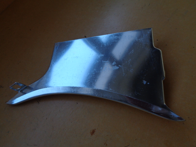 Zierleiste mitte links und rechts für Lufteinlass Mercedes Ponton W120 W121, 190D – Bild 4