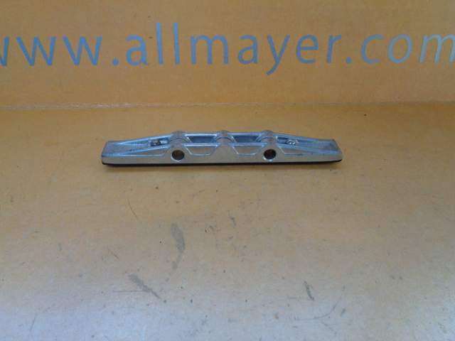 Neue Gleitschiene für Mercedes ?