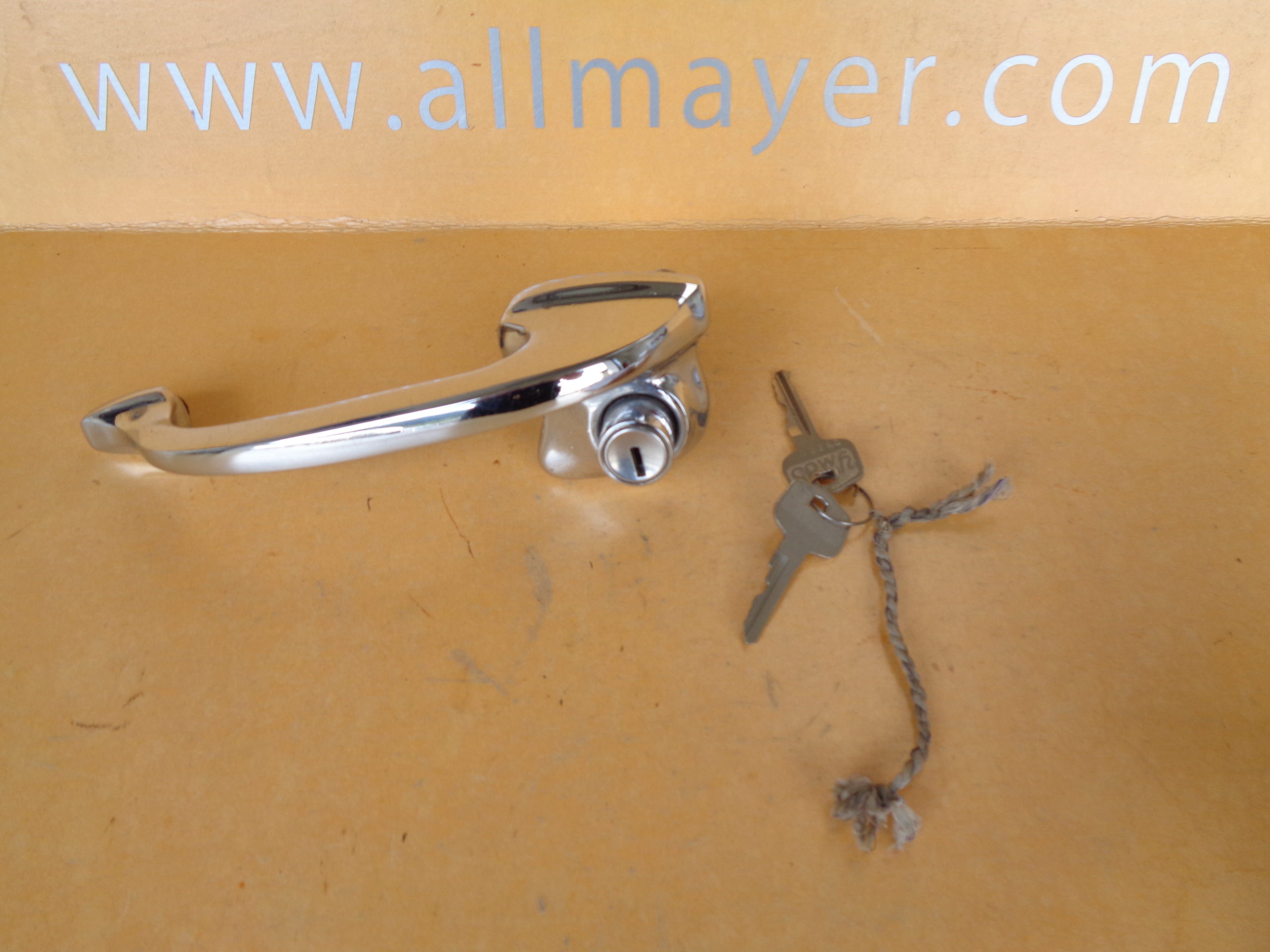 Türgriff links verschließbar mit Schlüssel für Mercedes Ponton W120, W121, W180, 220 S