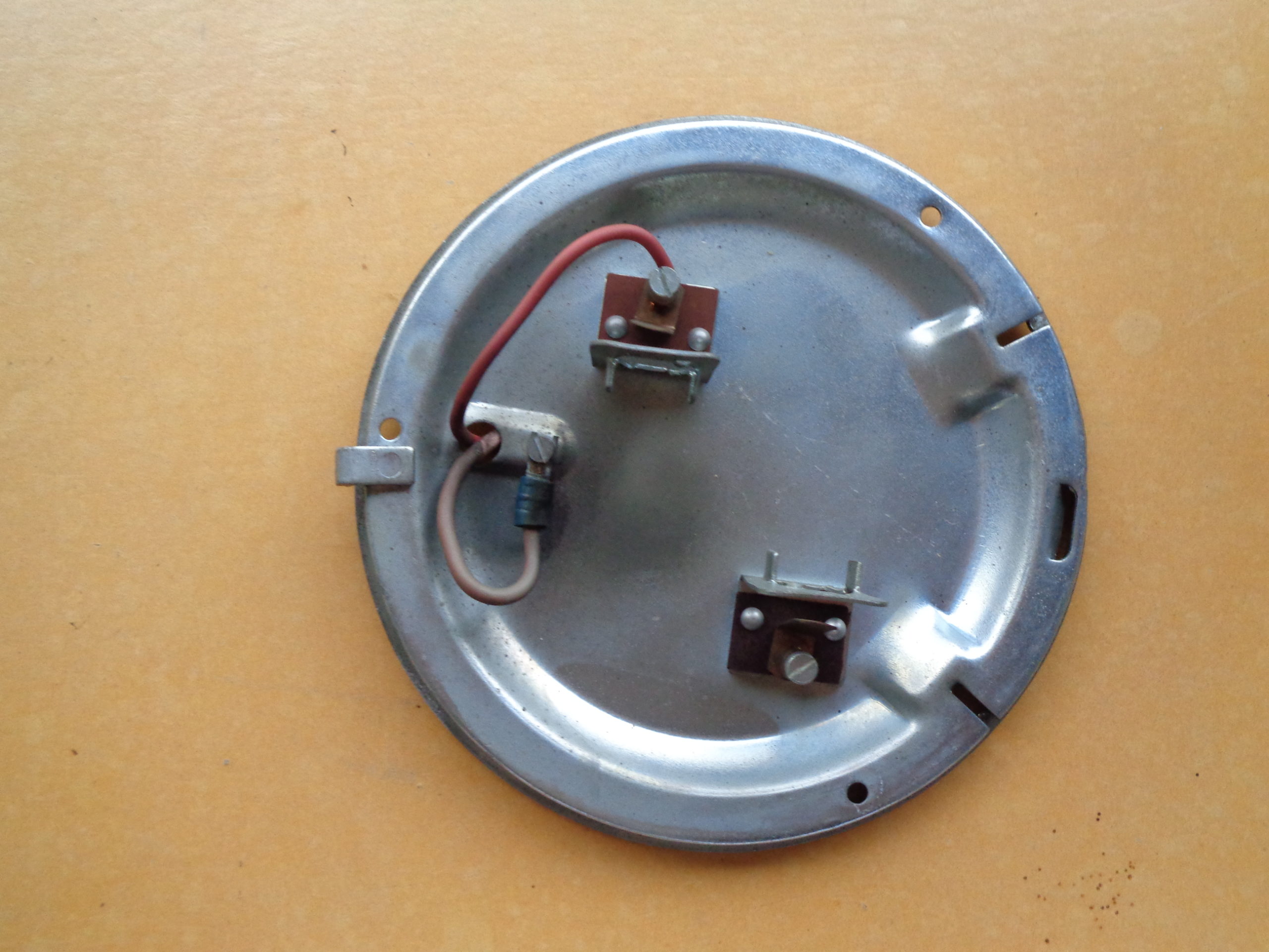 Innenleuchte rund mit Chromring für LKW oder Bus – Bild 8