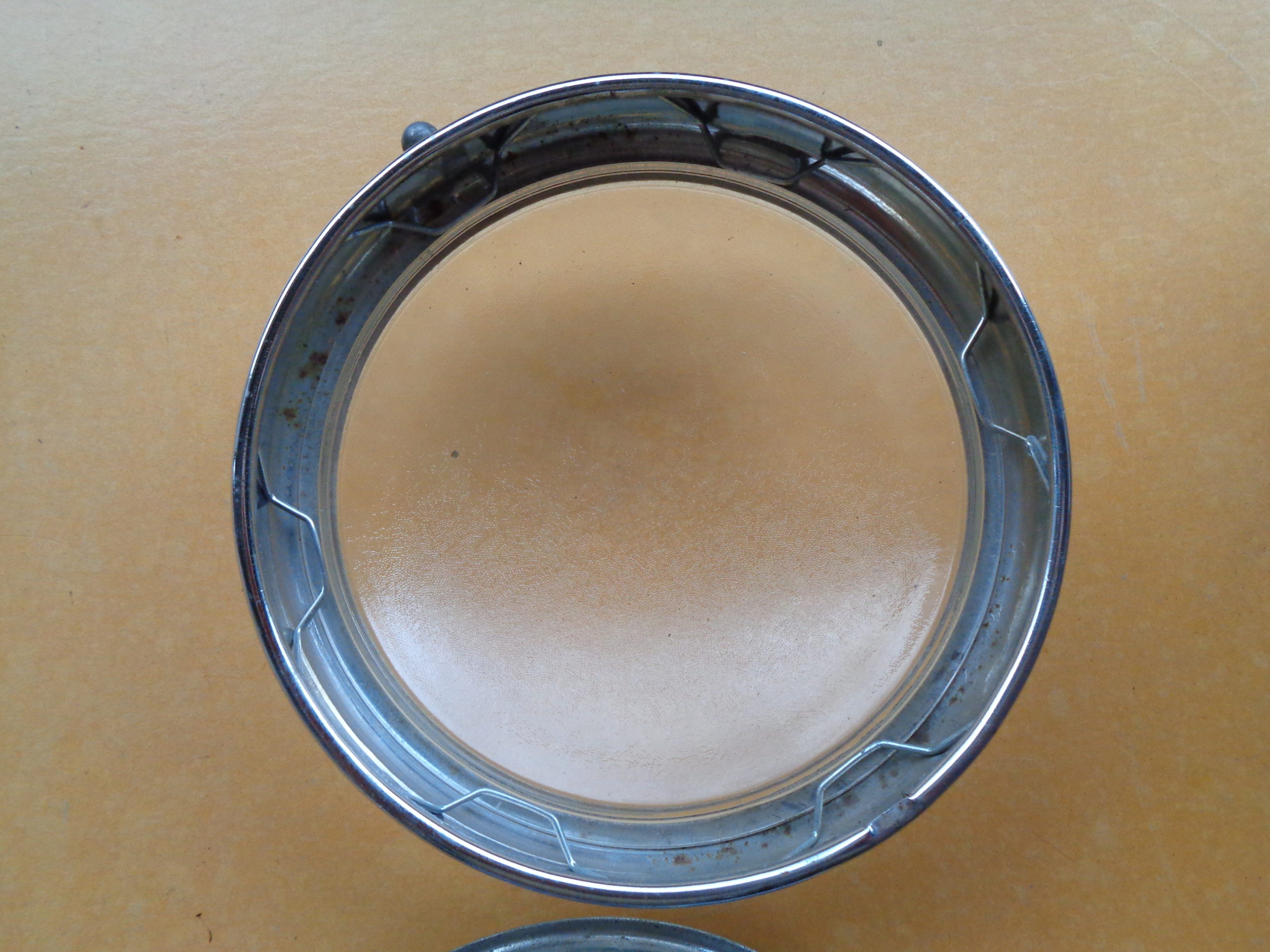 Innenleuchte rund mit Chromring für LKW oder Bus – Bild 7