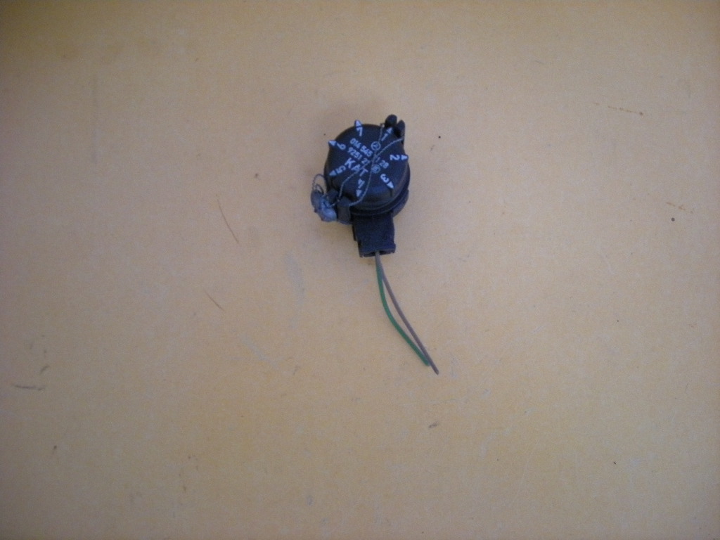 Abgleichstecker KAT für Mercedes W126 – Bild 2