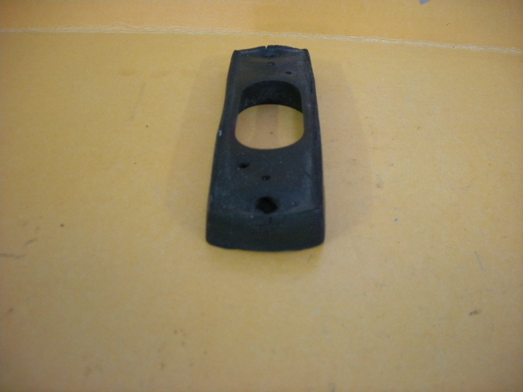 Unterlage für Kennzeichenleuchte für Mercedes Ponton W120, W121, W105, W180, W128 – Bild 4