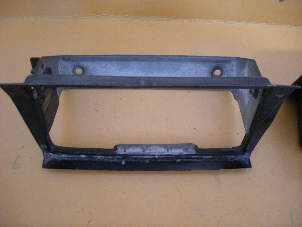 Aschenbecher für Mercedes W123 – Bild 3