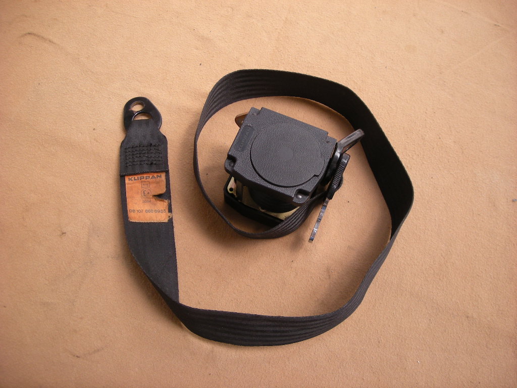 Sicherheitsgurt hinten für Mercedes C107 – Bild 2