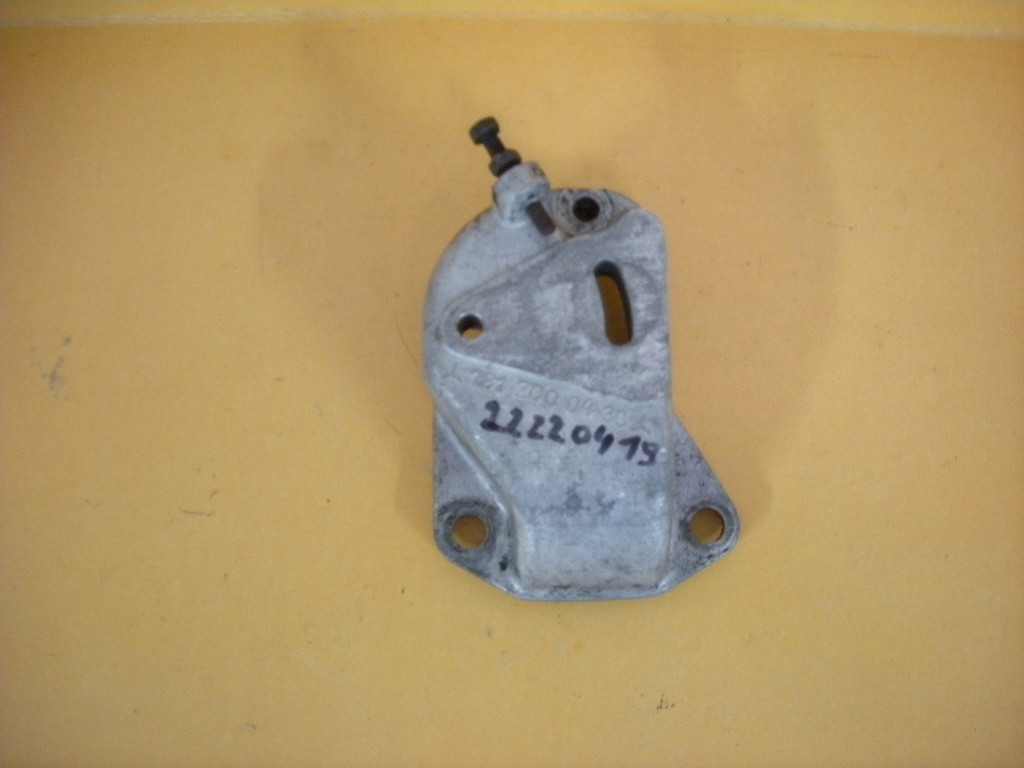 Lüfterlagerbock für Mercedes 170 W136, Ponton OM 636 – Bild 2