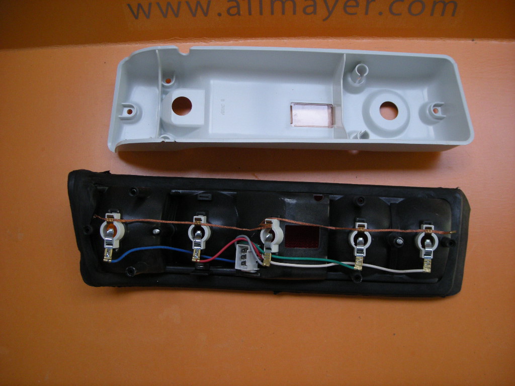 Neue Rückleuchte, Rücklicht, links für BMW E21 – Bild 4