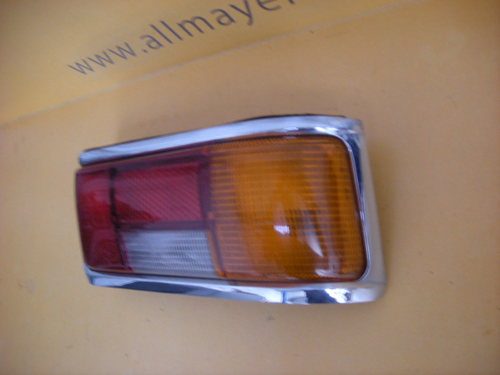 Rücklicht rechts für Mercedes W114/115, gebraucht orig. Hella – Bild 2