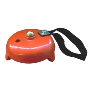 Nestle Bodenplatte ohne Spitzen als Untergrund zur Nivellierlatte